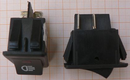 Intrerupator On-Off, negru, 2circ/4pol, 25A/12V, 31x22mm, fara iluminare