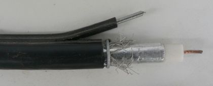 Cablu coaxial 75 ohm, tip RG6, triplu ecranat, 1,02mm CCS, folie 0,04mm + tresa 0,12x48 aluminiu + folie aluminiu 0,04mm, 7,1mm, cu sufa