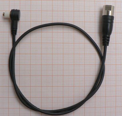 Adaptor de antena, pe cablu, pentru aparatele marca Maxon3204