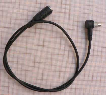 Adaptor de antena, pe cablu, pentru aparatele marca Nokia: 5110, 6110, 6150, 6210, 6310