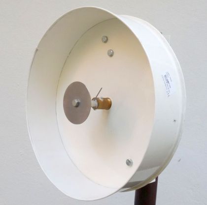 Antena pentru amplificare semnal telefonie mobila, prototip GSM, castig 23dB