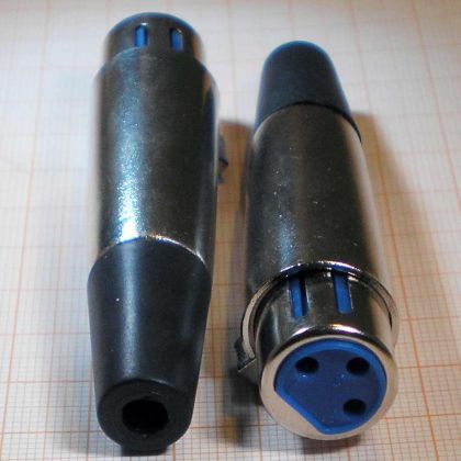 Mufa XLR 3 pini, mama, pe cablu 5,5mm