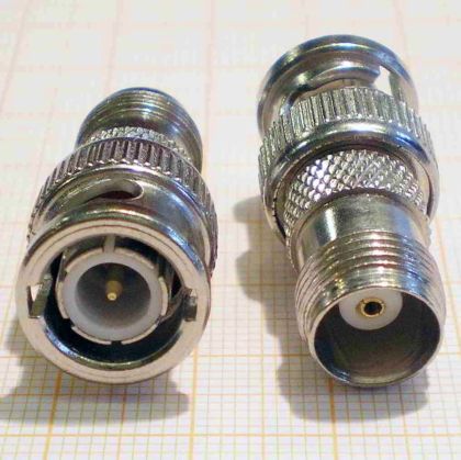 Adaptor/reductie BNC tata - TNC mama