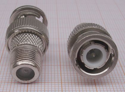 Adaptor/reductie BNC tata - F mama