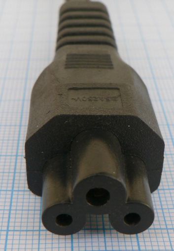 Mufa PC AC mama, pe cablu, 15A/250V, 8,5mm