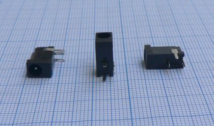 Mufa/conector DC mama placa, 0.7 mm