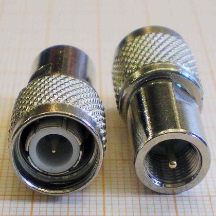 Adaptor/reductie FME tata - TNC tata