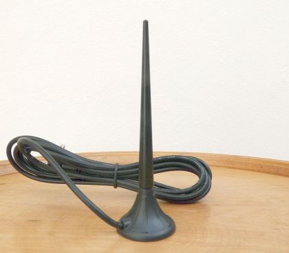 Antena magnetica, 900MHz/1,8GHz/2100MHz, castig 2-3dBi