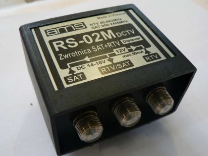 Diplexer de semnal TV/SAT, 1 IN - 2 OUT, banda TV 47-862 MHz si SAT 950-2250 MHz