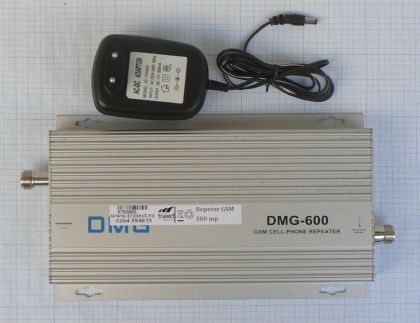 Amplificator/repetor de semnal, retea GSM, pentru max. 300 mp