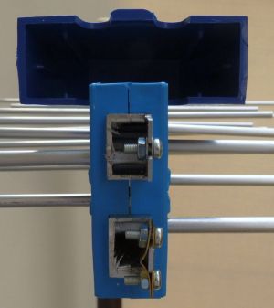 Antena TV FIF-UIF pentru canalele 6-12/21-69 (174-230/470-862Mhz), castig 10 dbi