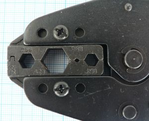 Cleste sertizare RG-58,59,62,11,213,cu clichet