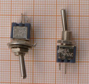 Intrerupator cu tija On-Off, nichelat, 1circ/2pol, 3A/125V, fi5mm