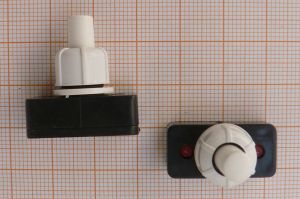 PushBut_Off-On R Negru/alb 1A/250V/mm lampa