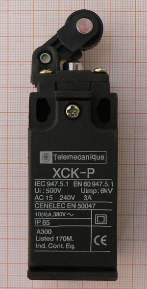 Limitator_micro cu lamela si rola Negru 3A/250V/111*51*31mm