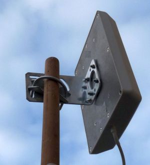 Antena directionala  pentru amplificare a semnalului LoRa 868 MHz, 4 dBi 