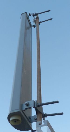 Antena pentru amplificare semnal de telefonie mobila GSM, 15dbi
