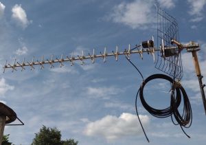Antena Yagi MIMO LTE Banda 8, 20, 28 - Telefonie Mobila, 2 Polarizari (16+14 dBi)