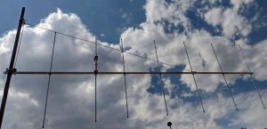 Antena Yagi pentru comunicatii 148-150Mhz, castig 10dB