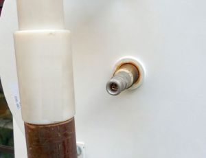 Antena pentru amplificare semnal telefonie mobila, prototip GSM, castig 23dB