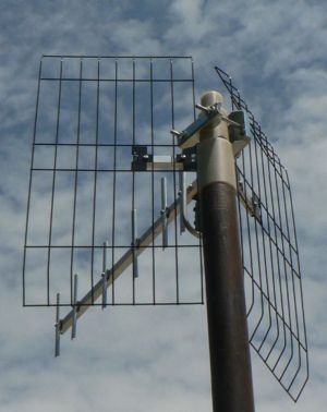 Antena pentru amplificare semnal telefonie mobila GSM, 7 elemente, castig 14,5dBi