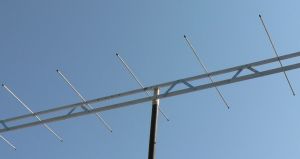 Antena pentru amplificare semnal, 430-440MHz/70cm, castig 17,7dBi