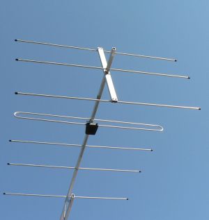 Antena pentru amplificare semnal, 430-440MHz/70cm, castig 17,7dBi
