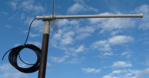 Antena pentru amplificare semnal UMTS/3G/WiMax, castig 20dBi