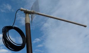 Antena pentru amplificare semnal UMTS/3G/WiMax, castig 20dBi