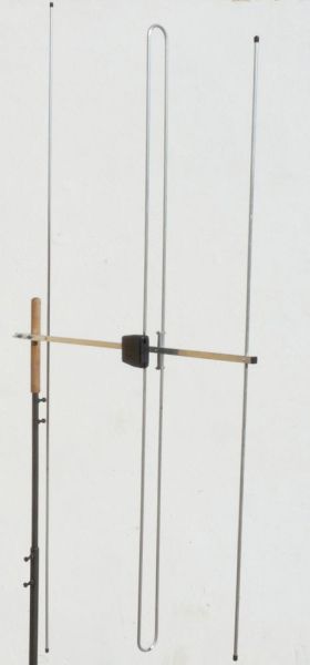 Antena FM, 3 elemente, 88-108MHz, 5dBi, polarizare verticala