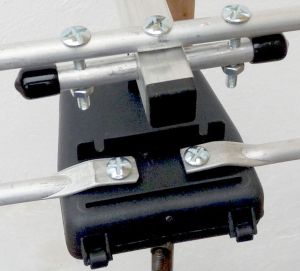 Antena FM, 3 elemente, 88-108MHz, 5dBi, polarizare verticala