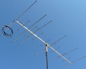 Antena Yagi comunicatii, 6/10 elemente, banda 2m/70cm, polarizare orizontala