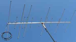 Antena Yagi comunicatii, 6/10 elemente, banda 2m/70cm, polarizare orizontala