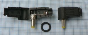Mufa/conector DC tata 1,7x4x9,6mm, 90 grade