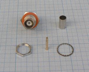 Mufa BNC mama, cablu RG59, pe panou/cablu, cu filet/sertizare