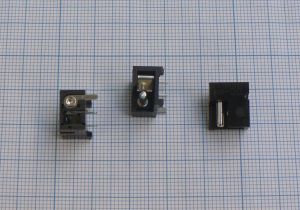 Mufa/conector DC mama, pe placa, 2,1mm (cod 0111017)