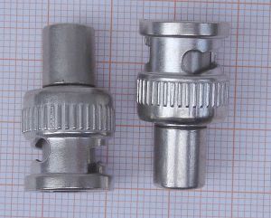 Inchizator BNC tata, 75 Ohm