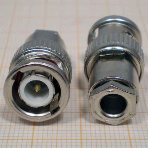 Mufa BNC tata, cablu RG58, cu filet (fixare mecanica tip clamp)