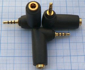 Adaptor/reductie jack tata 2,5mm 4 contacte - jack mama 3,5mm 4 contacte, 90°
