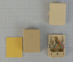 Priza telefon dubla, pe perete, 6/4 (gri)