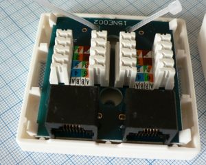 Priza UTP rj 45 dubla, cat 6