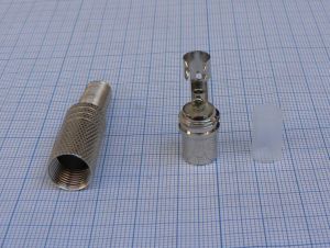 Mufa TV tata, pe cablu 6,5mm (carcasa metalica lunga, similara mufelor RCA)
