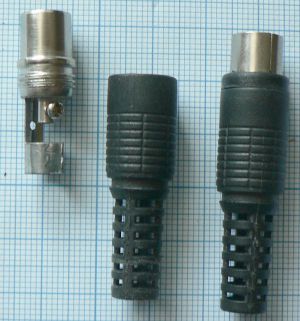 Mufa TV tata, pe cablu 7,5mm (carcasa plastic, similara mufelor DC)
