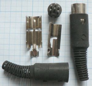 Mufa DIN tata, 6 pini, pe cablu 6,5mm