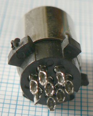 Mufa S-VHS mama 8 pini 5mm