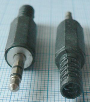 Mufa jack tata 3,5mm stereo, pe cablu 5mm