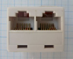Adaptor telefonic 8P6C mama x2 - 8P6C mama, alb