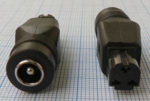 Mufa adaptoare tip reductie DC, 2,1x5,5x10mm tata - 3 pini 0,8x7mm mama