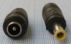 Mufa adaptoare tip reductie DC, 5x1,4x11mm ax interior tata - 2,5x5,5x10mm mama