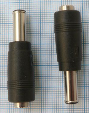 Mufa adaptoare tip reductie DC, 6,4x1,4x11mm ax interior tata - 2,5x5,5x11mm mama
